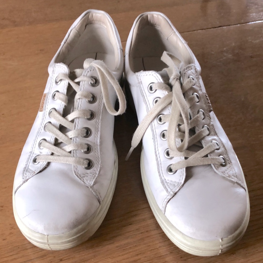 Ecco Genuine Leather Sneakers